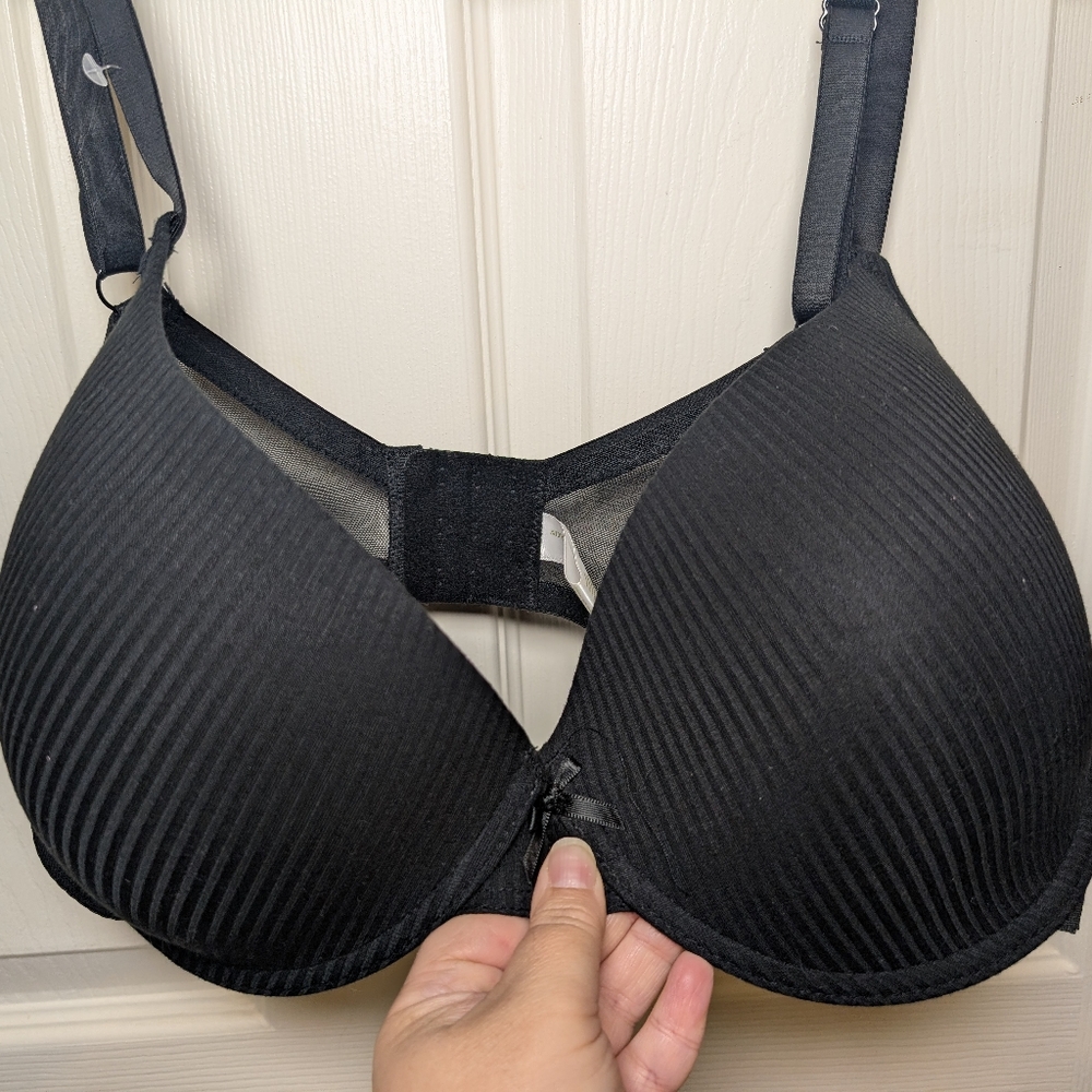 Adrienne Vittadini T-Shirt Bra 40DD Black Underwired Lightly Padded